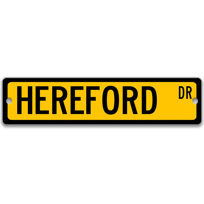 Hereford Sign, Hereford Cattle Sign Farm Sign Cow Gift Cow Lover Gift Hereford Custom Sign Show Livestock Owner Gift Metal Sign Z-PIS183