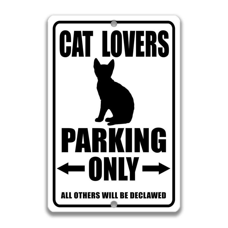 Cat Sign, Funny Cat Gift, Family Cat Decor, Cat Lovers Sign, Cat Art, Family Pet Parking Sign, Barn Cat Parking, Cute Cat Sign S-PRK030